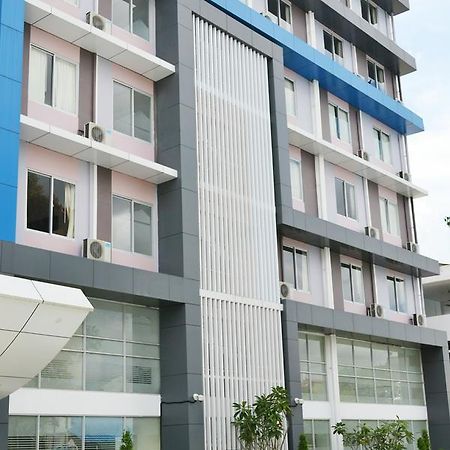 Hotel Broadway Yangon Extérieur photo