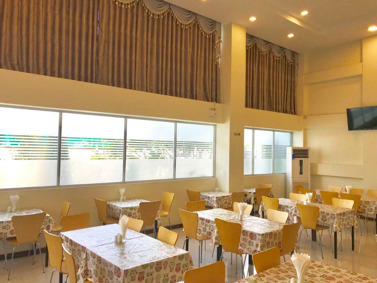Hotel Broadway Yangon Extérieur photo